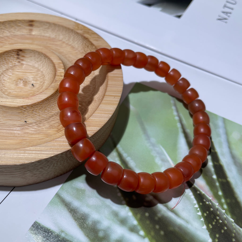 Nanhong Agate High-grade Natural Bracelet for Womens